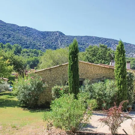 Amazing In With House A Mountain View Maubec (Vaucluse)