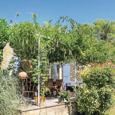 Amazing In With House A Mountain View Maubec (Vaucluse)